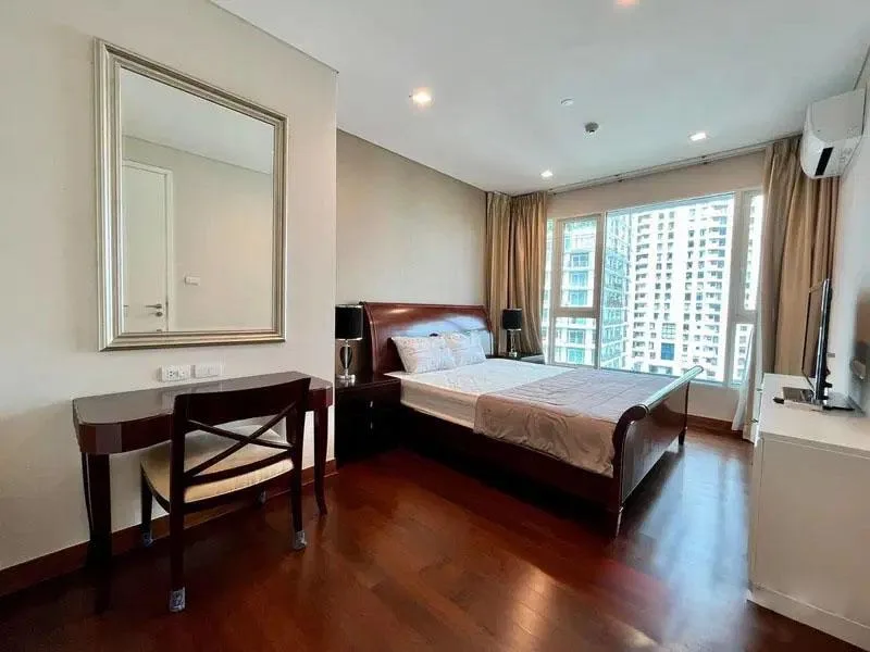 Property photos for Ivy Thonglor