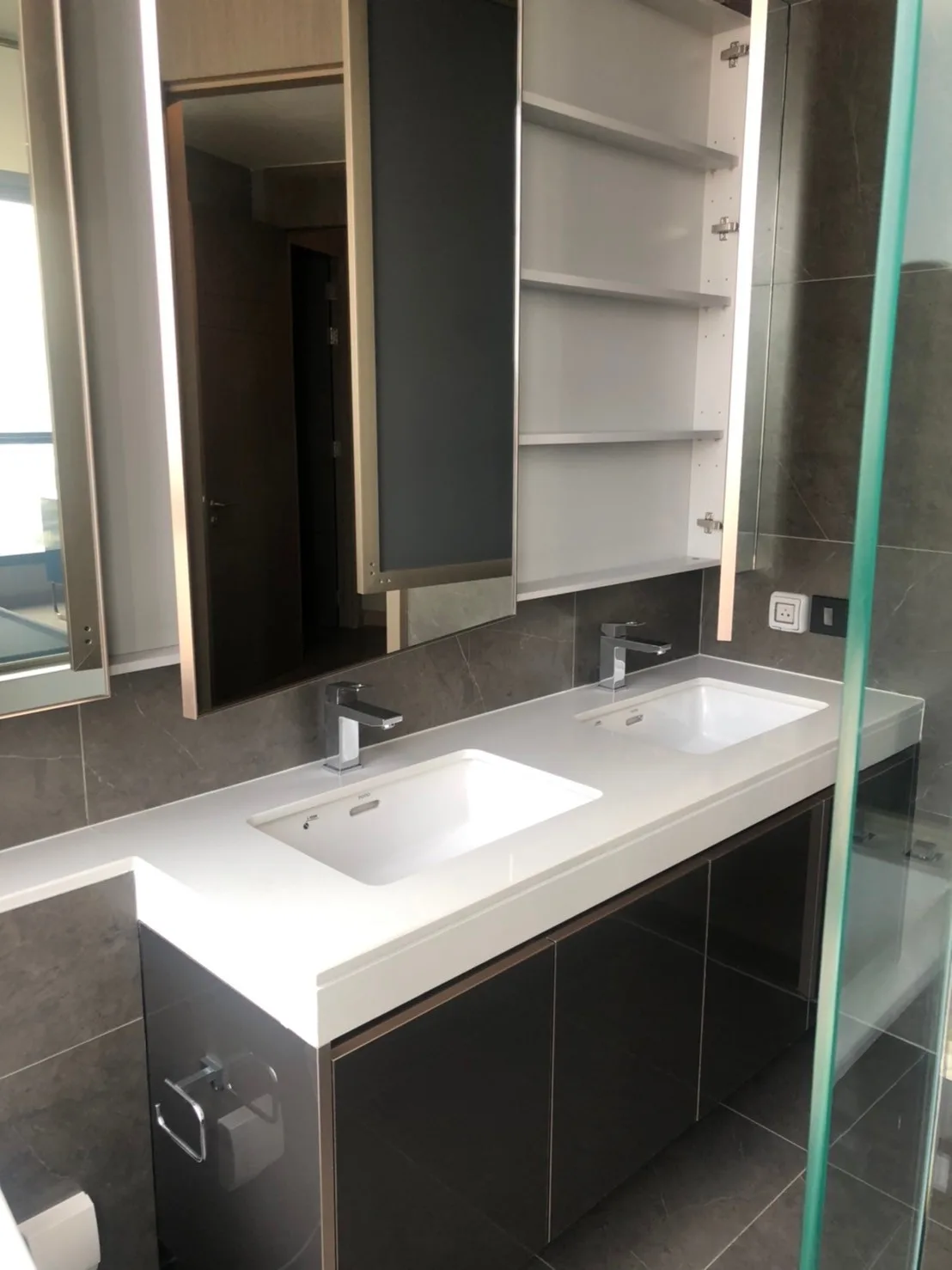 Property photos for The Esse at Singha Complex