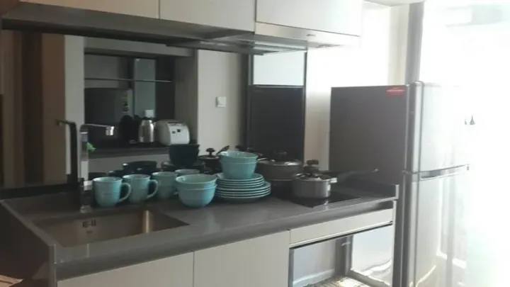 Property photos for The Room Sukhumvit 69