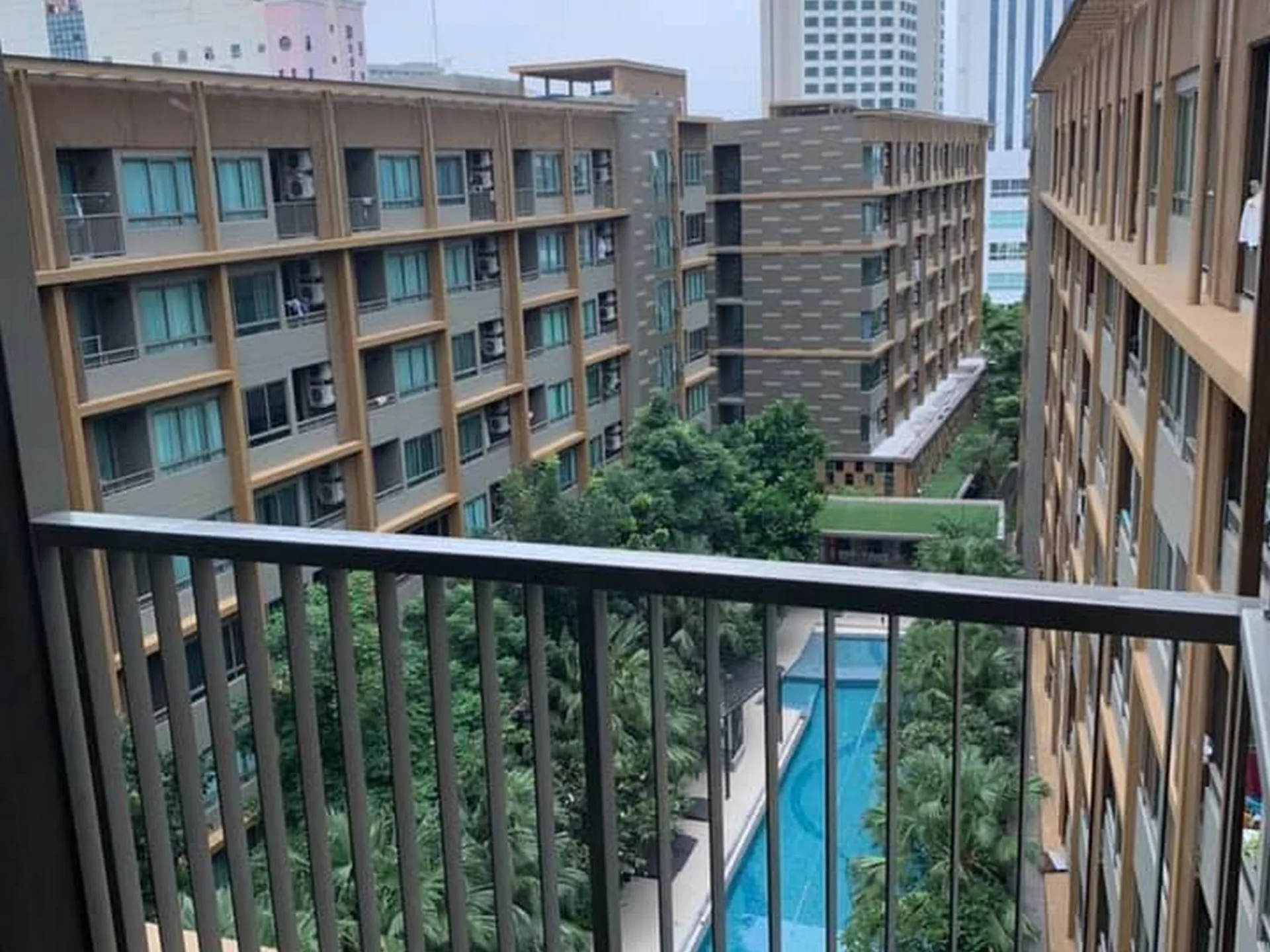 Property photos for Metro Luxe Ratchada