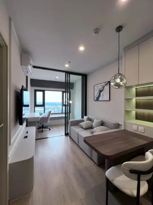 Property photos for Life Rama 4 - Asoke