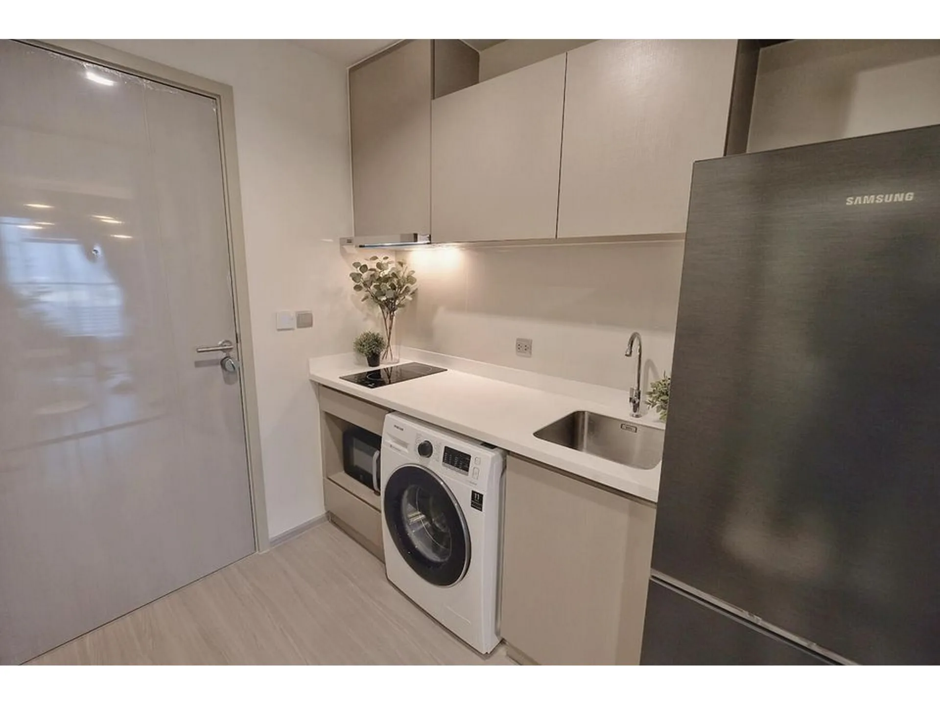 Property photos for Life Ladprao
