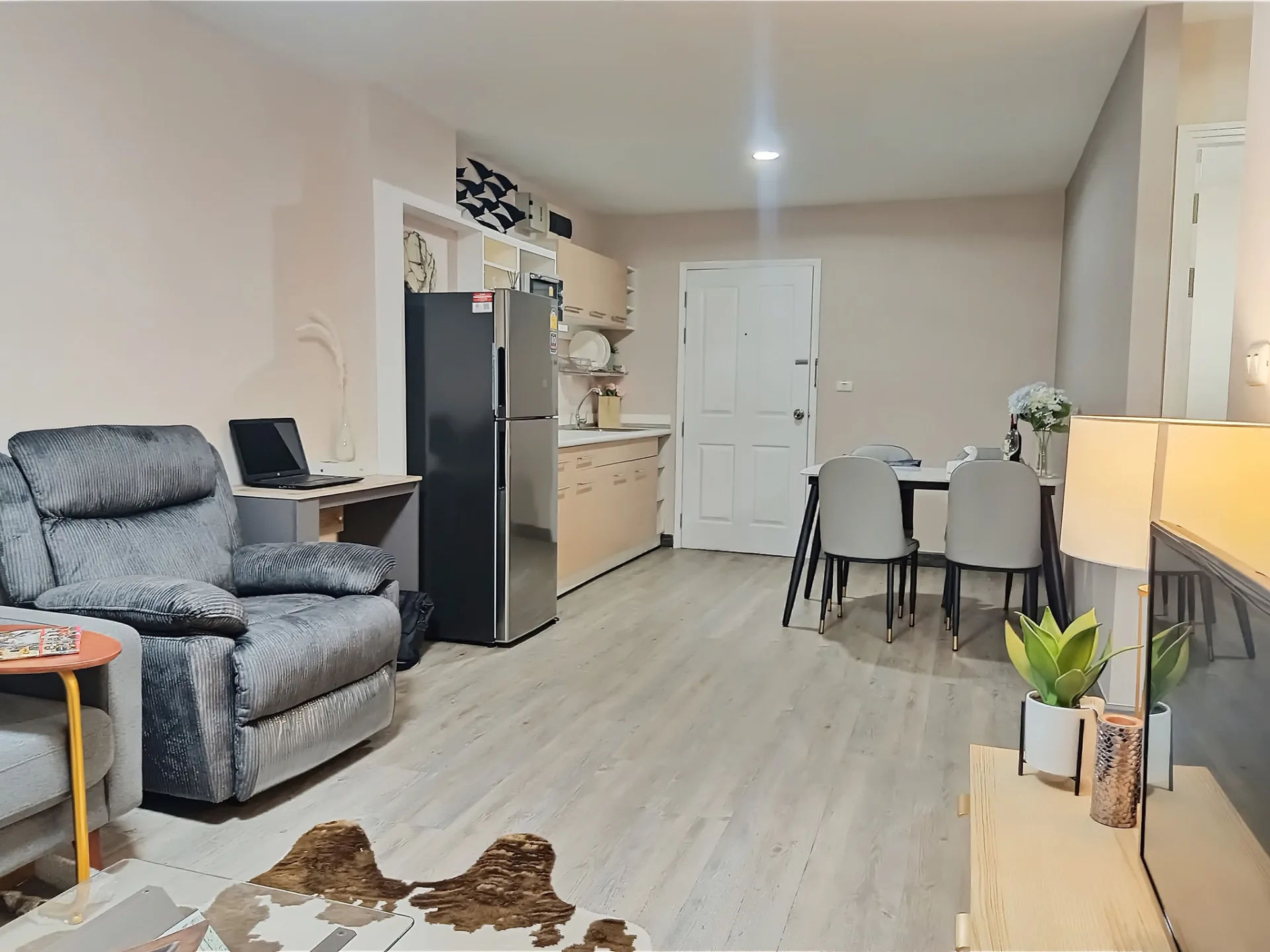 Property photos for The Link Sukhumvit 50