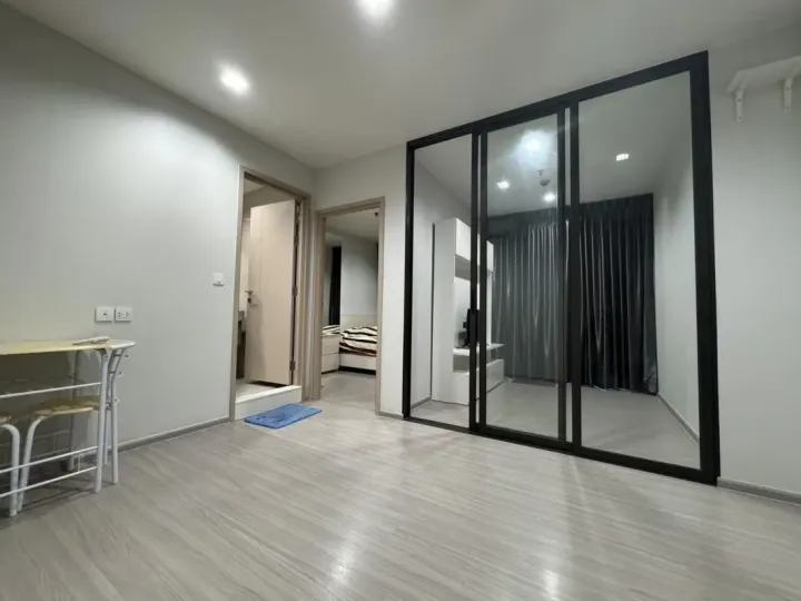 Property photos for Life Sathorn Sierra