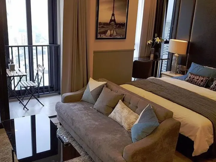 Property photos for Ashton Asoke