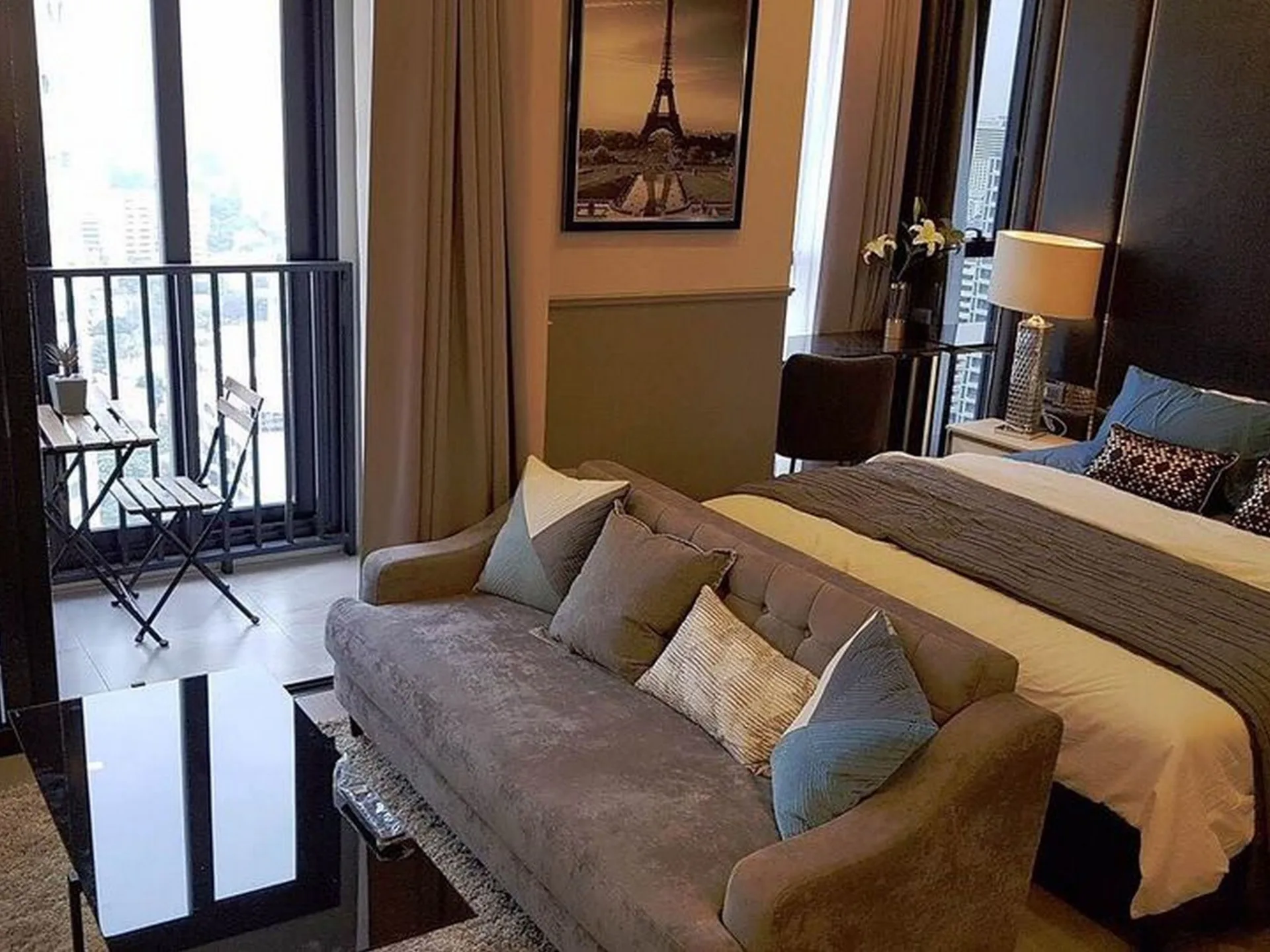 Property photos for Ashton Asoke