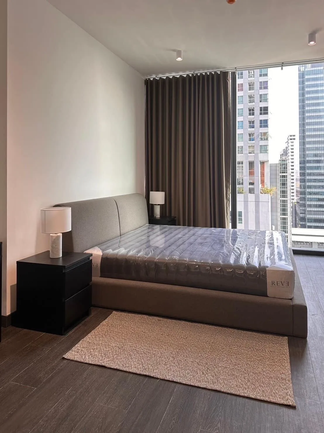 Property photos for Tait Sathorn 12