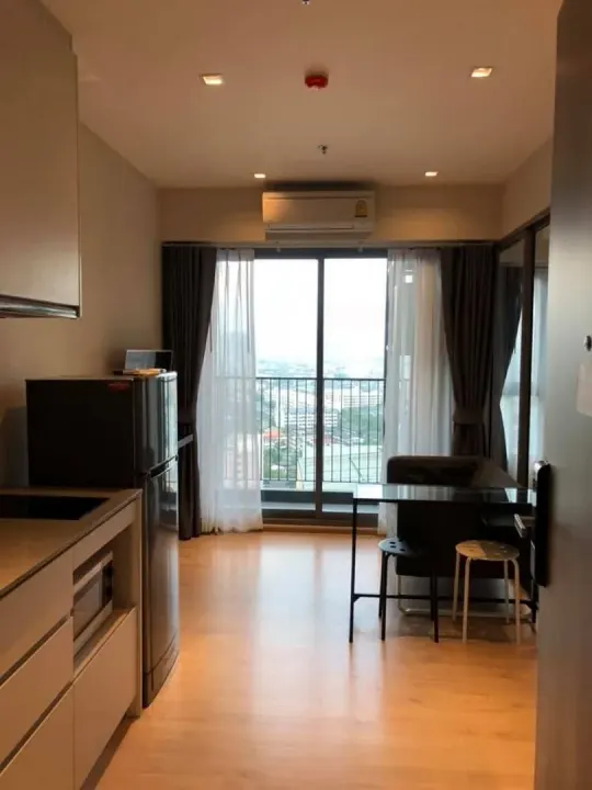 Property photos for Whizdom Station Ratchada - Thapra