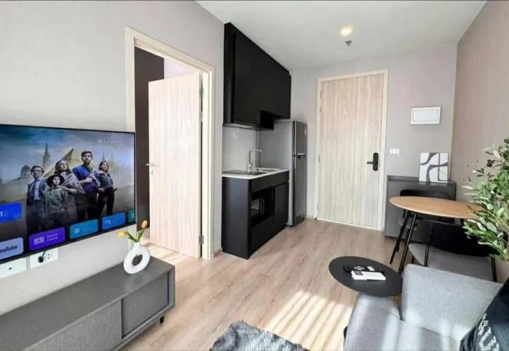 Property photos for Nue District R9