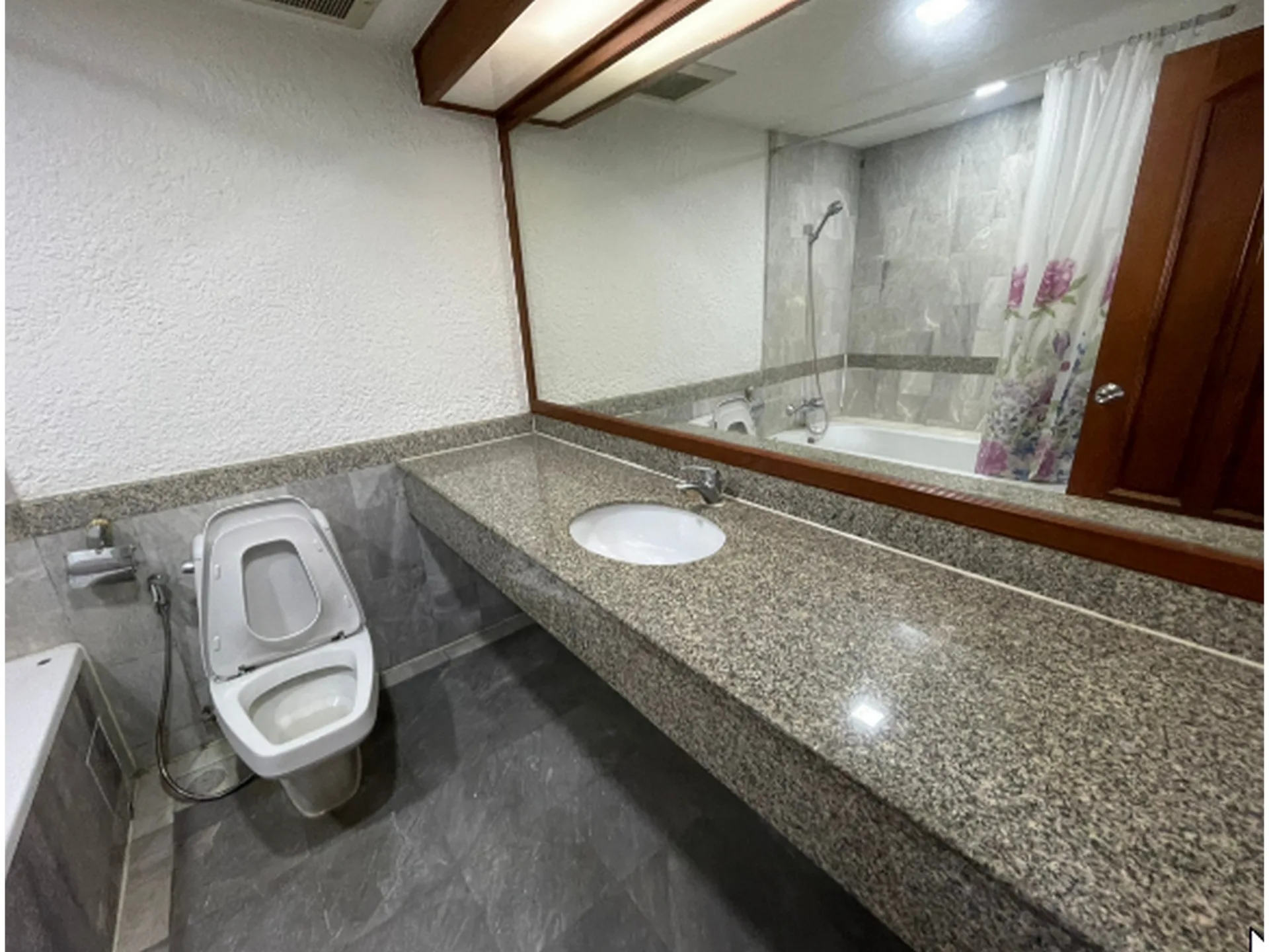 Property photos for Las Colinas