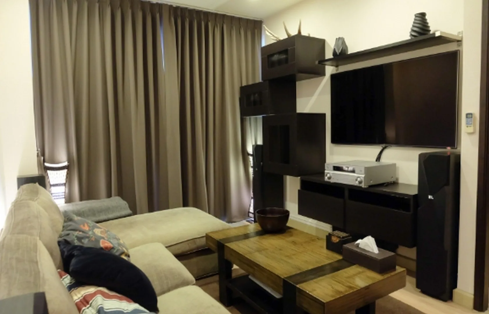 Property photos for Sky Walk Condominium