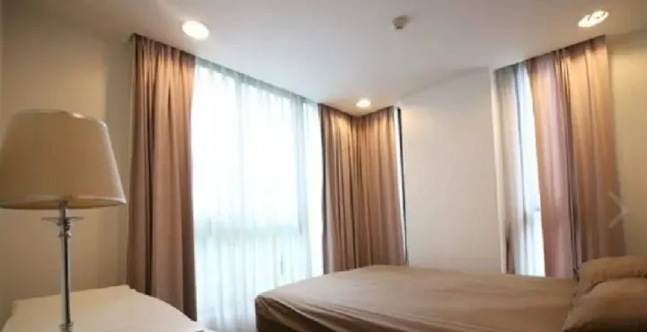 Property photos for Zenith Place Sukhumvit 42