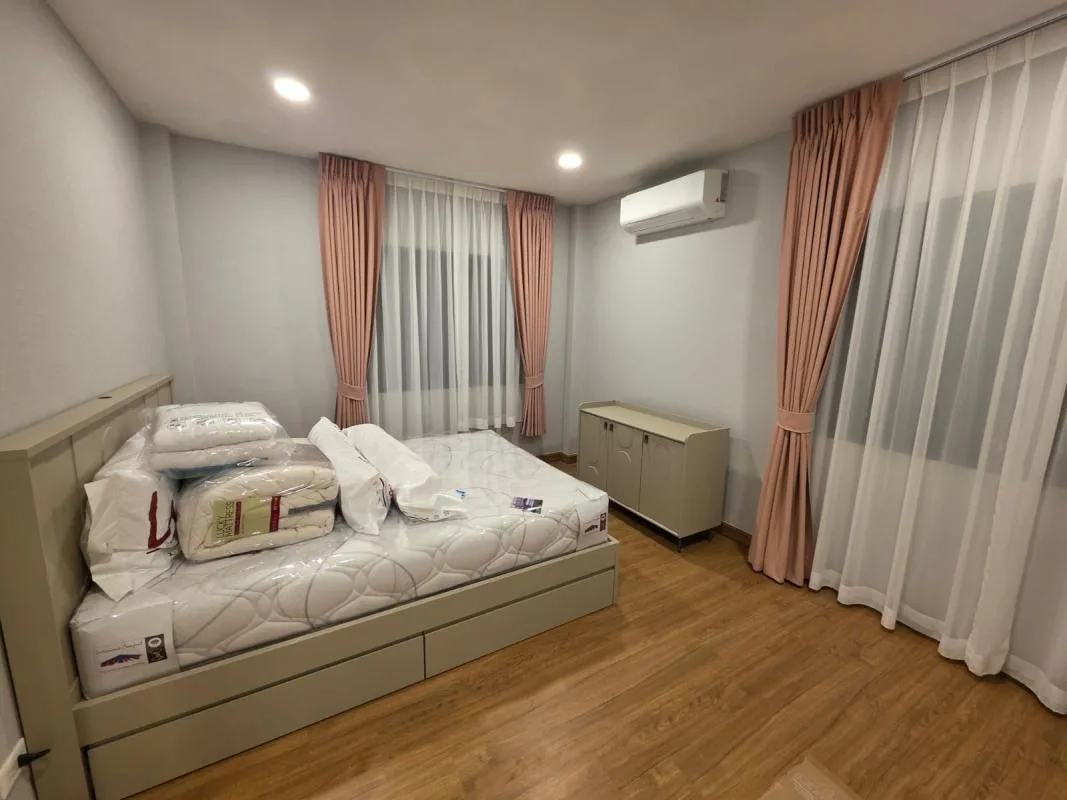 Property photos for Centro Bangna - Km.7