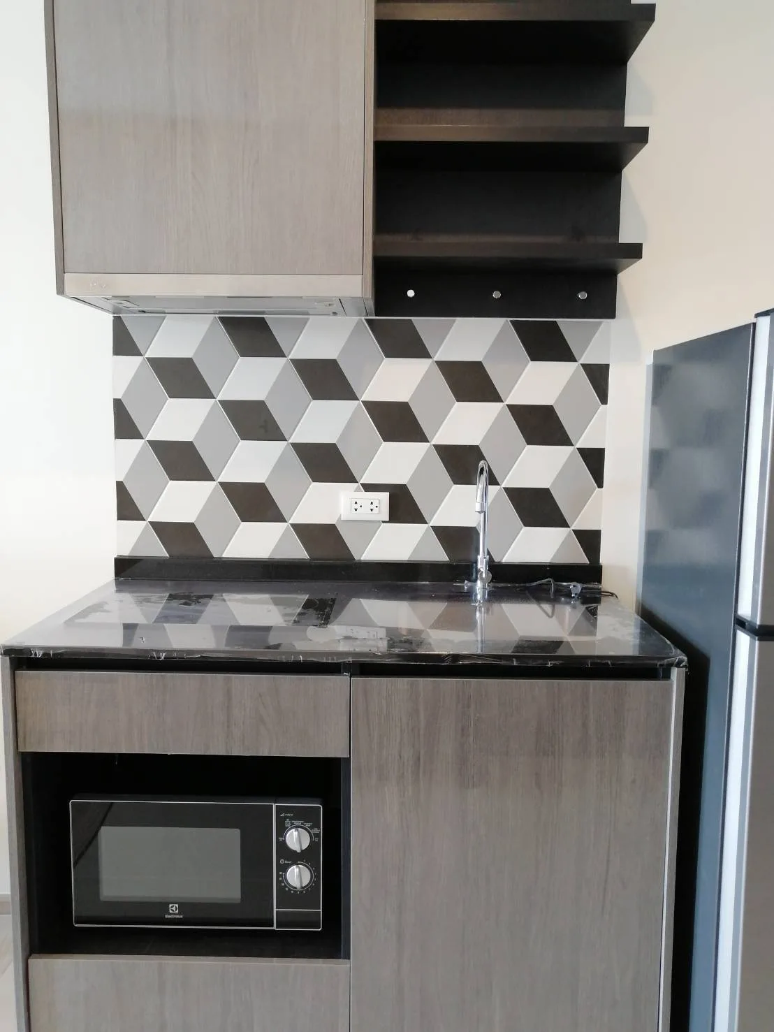 Property photos for The Base Phetchaburi-thonglor