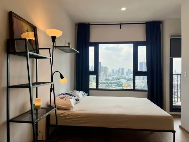 Property photos for Life Rama 4 - Asoke