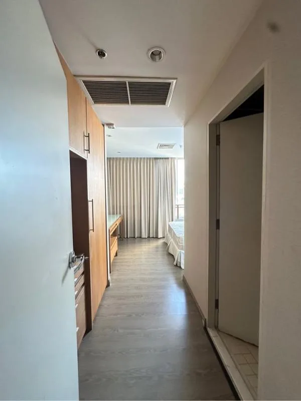 Property photos for Langsuan Ville