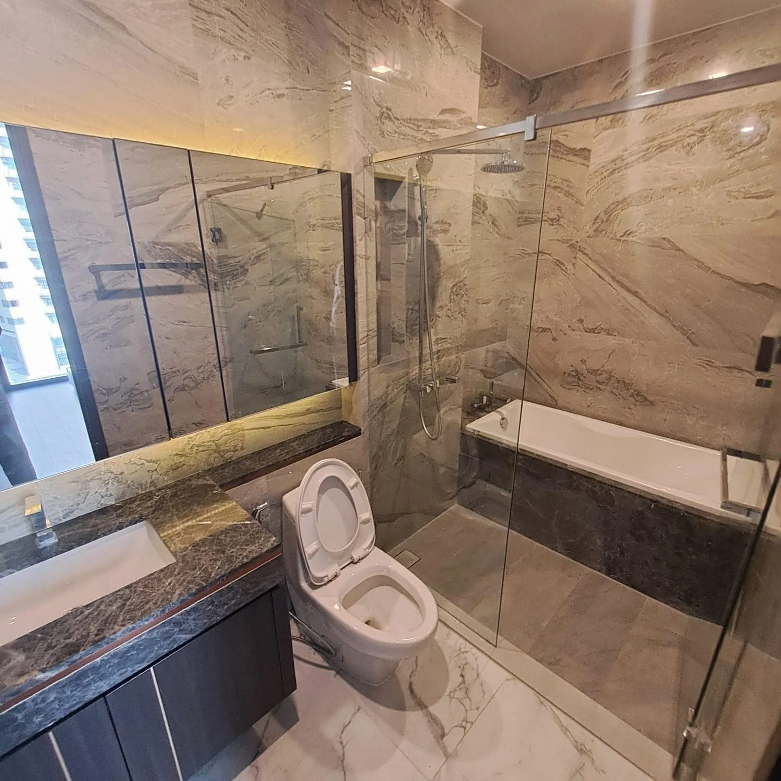 Property photos for Laviq Sukhumvit 57