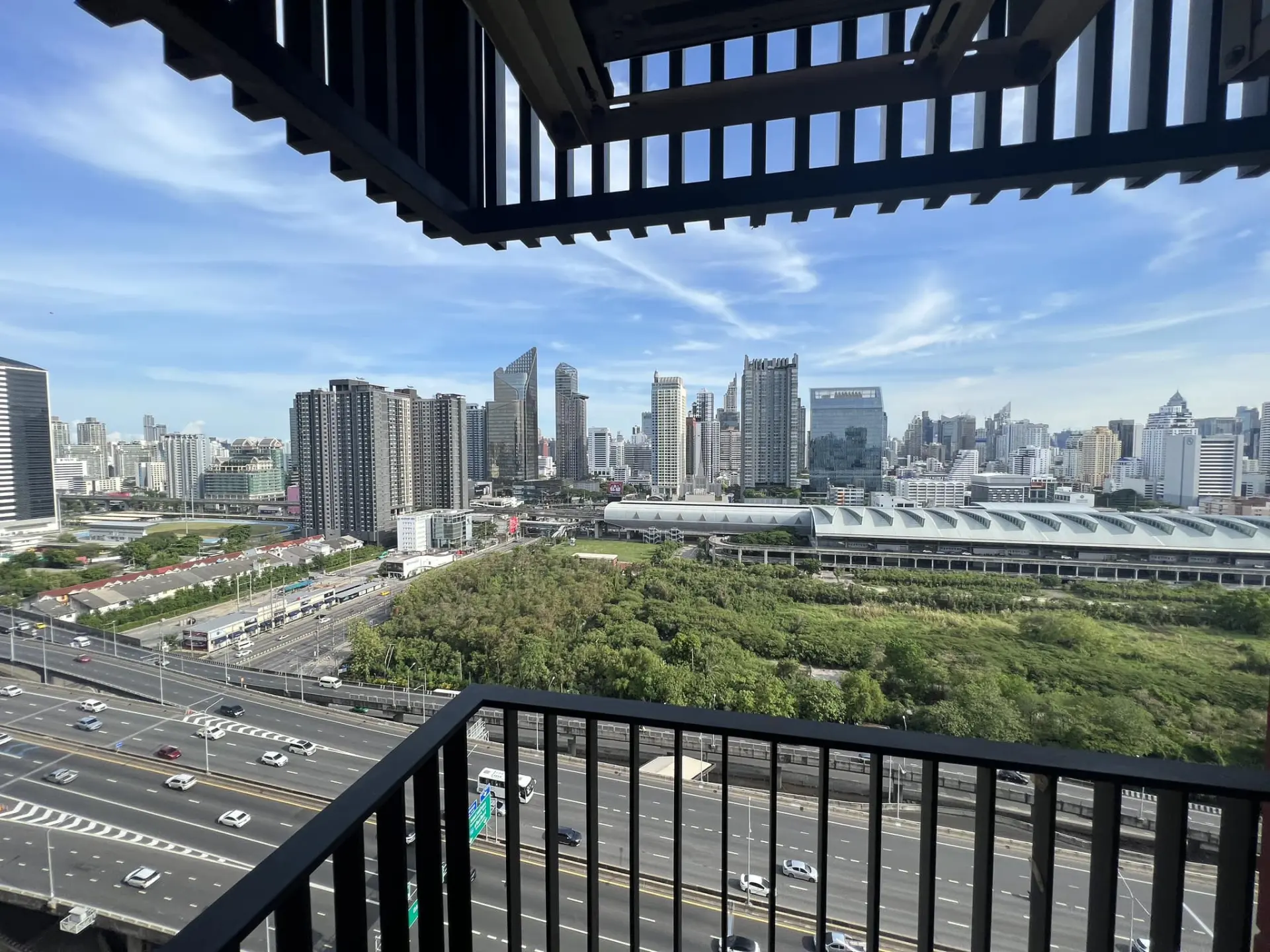 Property photos for Life Asoke Hype