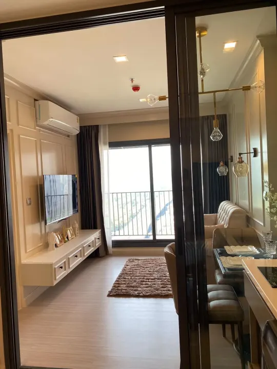 Property photos for Life Asoke Hype