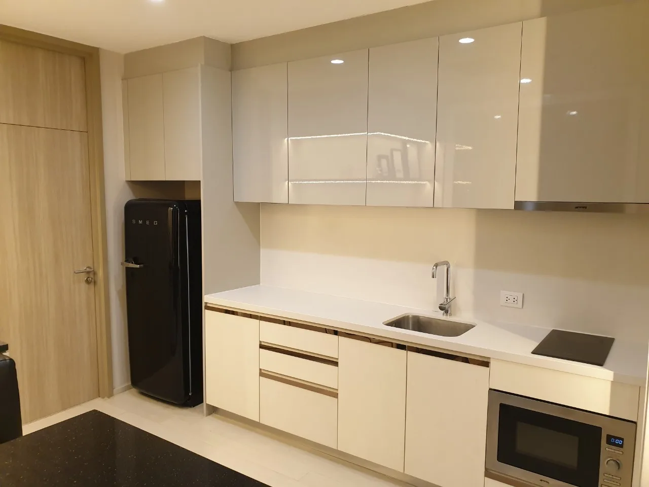 Property photos for Noble Ploenchit
