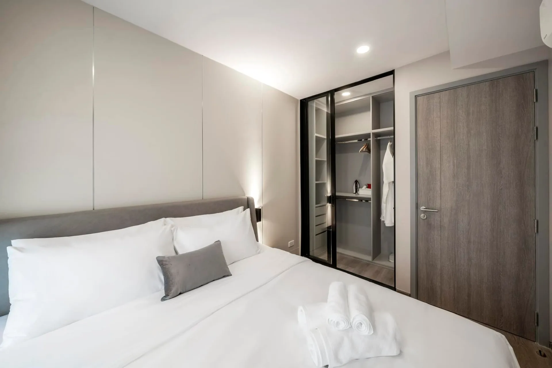 Property photos for Soho Bangkok Ratchada