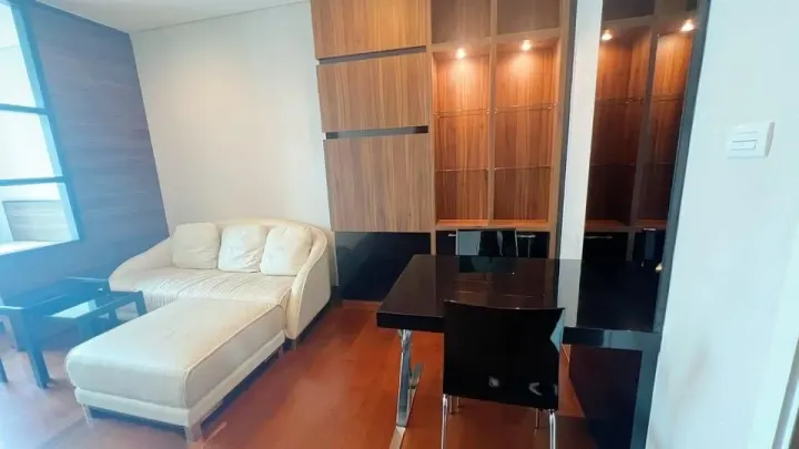 Property photos for Ivy Thonglor