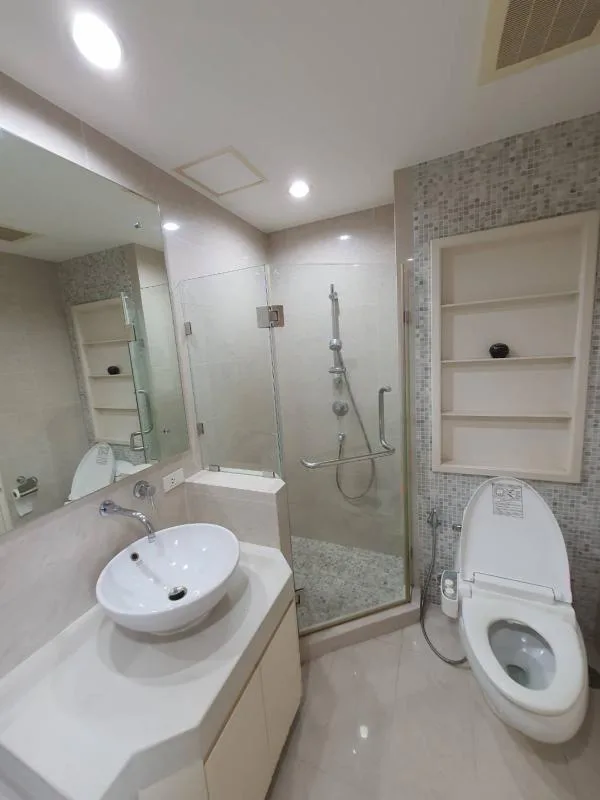 Property photos for Baan Siri 24