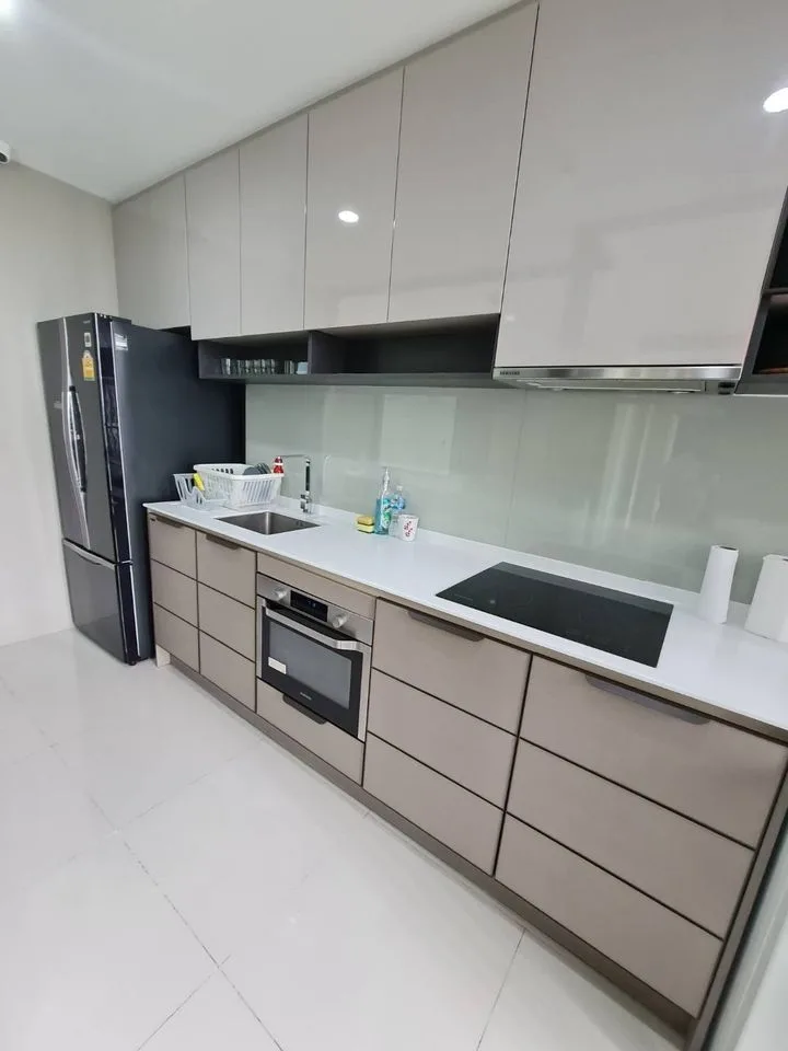 Property photos for 333 Riverside