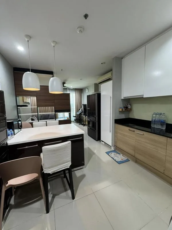 Property photos for Circle Condominium