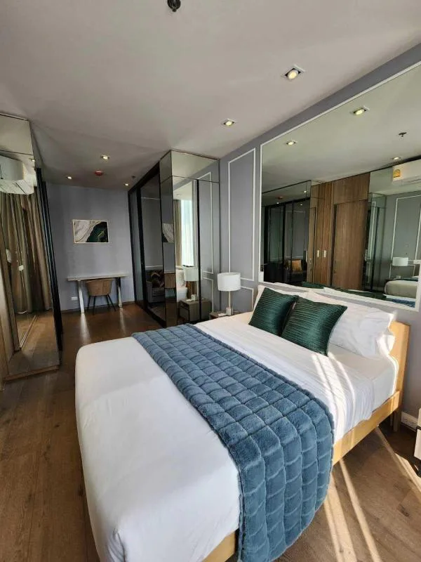 Property photos for Park Origin Phromphong