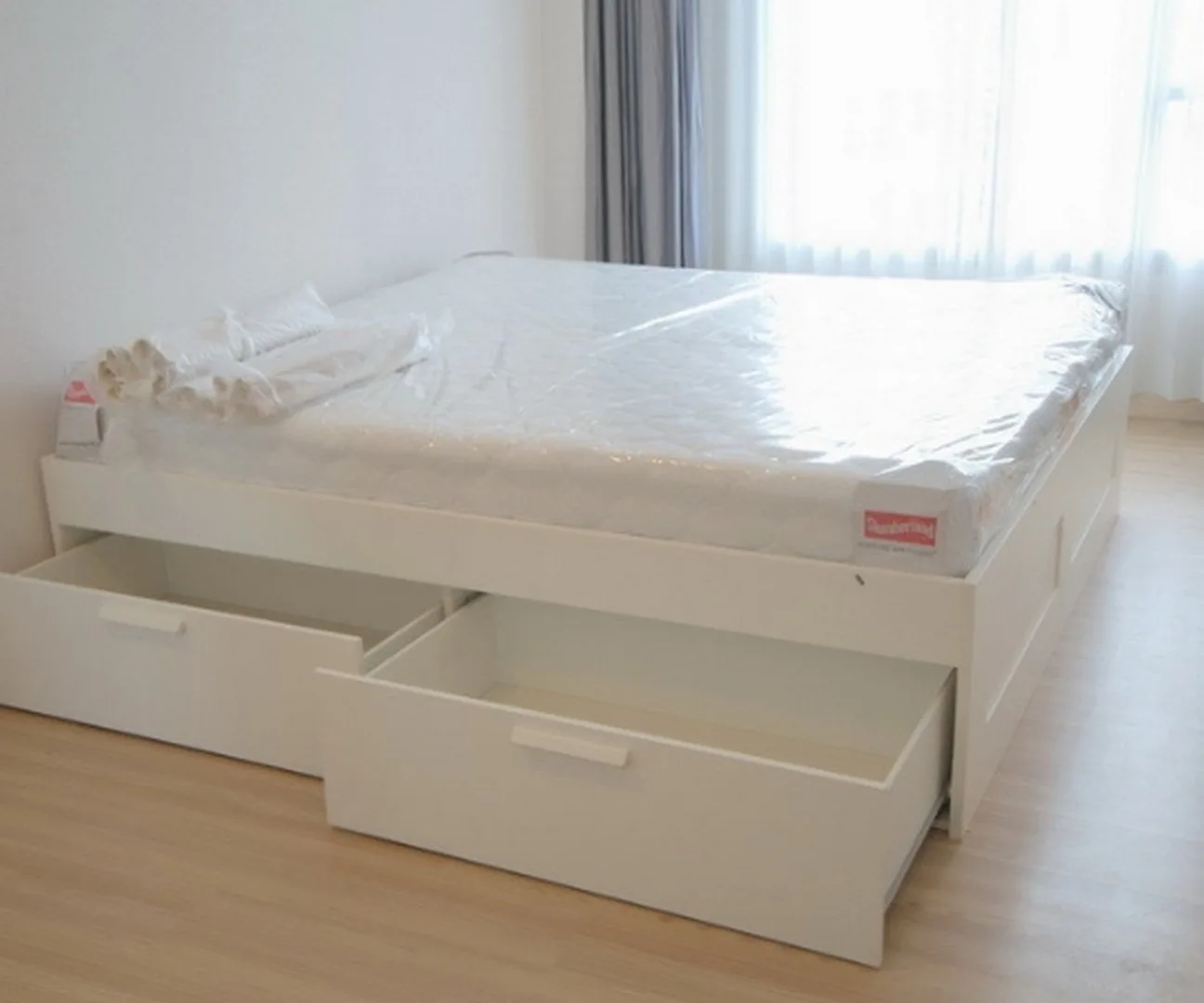 Property photos for Intro Phaholyothin - Pradipat