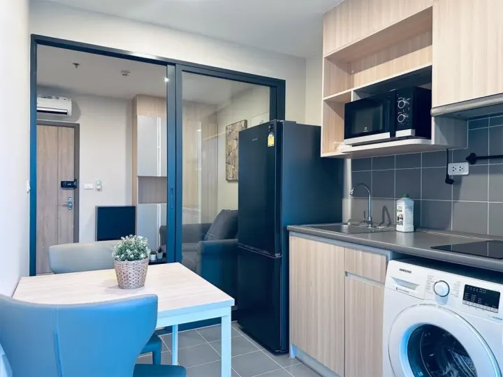 Property photos for IDEO O2