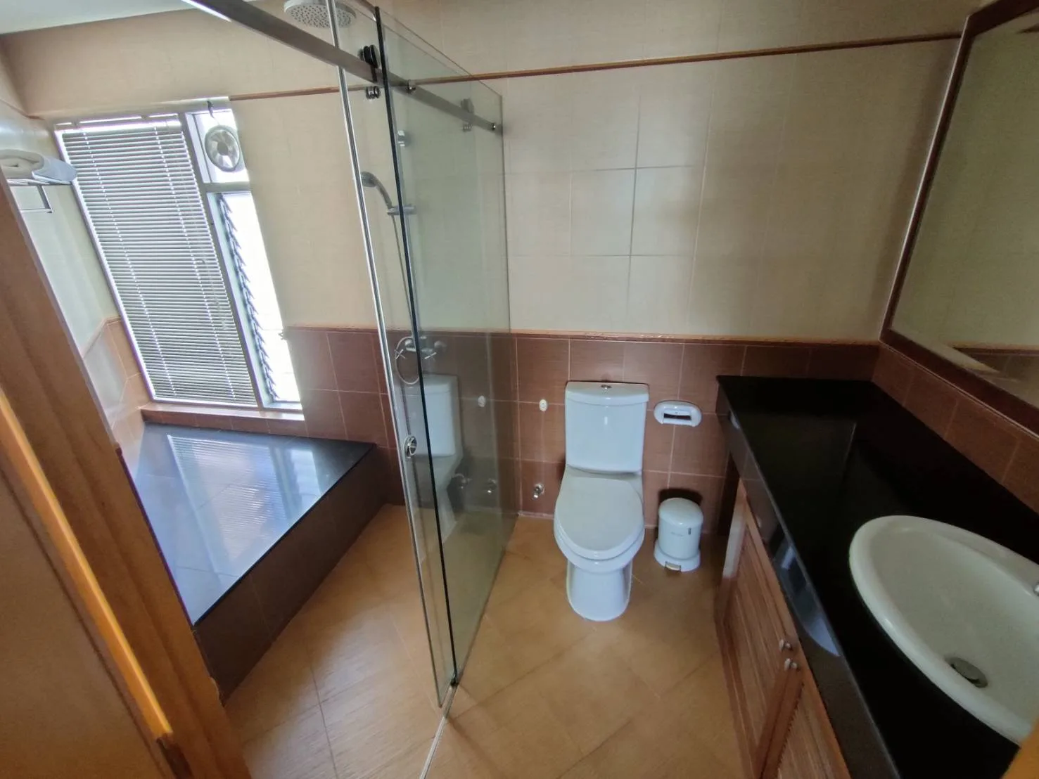 Property photos for Esmeralda Apartments