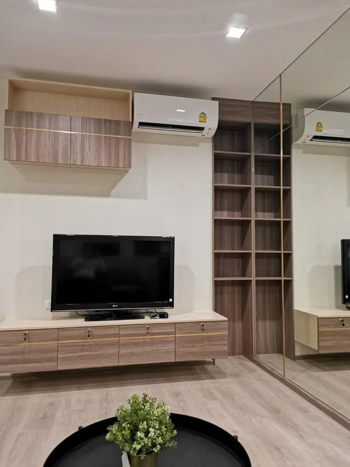 Property photos for THE LINE Phahonyothin Park
