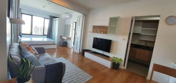 Property photos for Blocs 77
