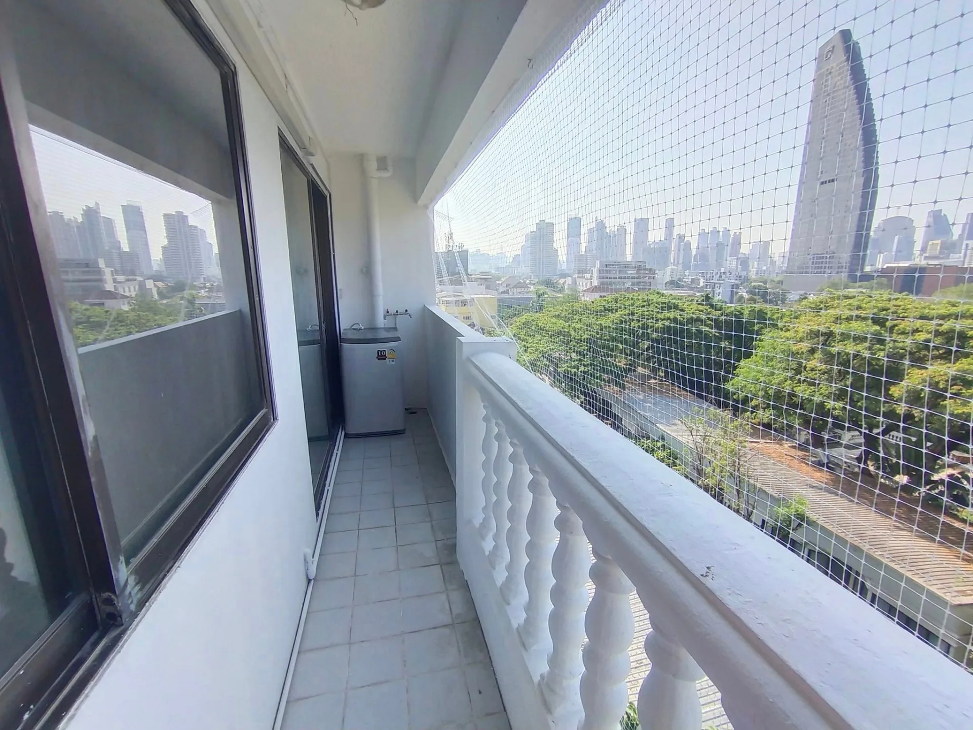 Property photos for 38 Mansion