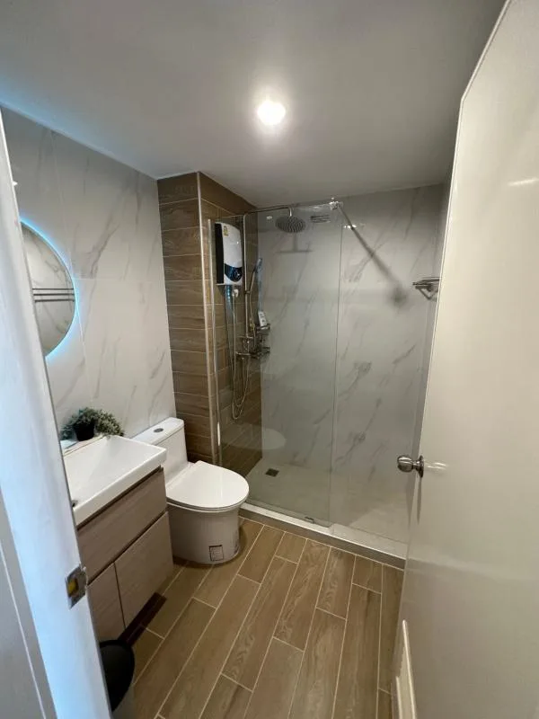 Property photos for Regent Home 4