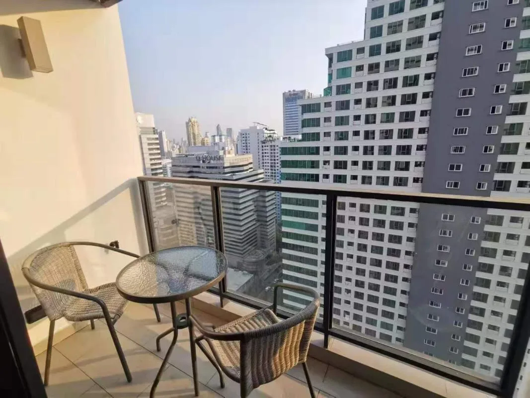 Property photos for The Lofts Asoke