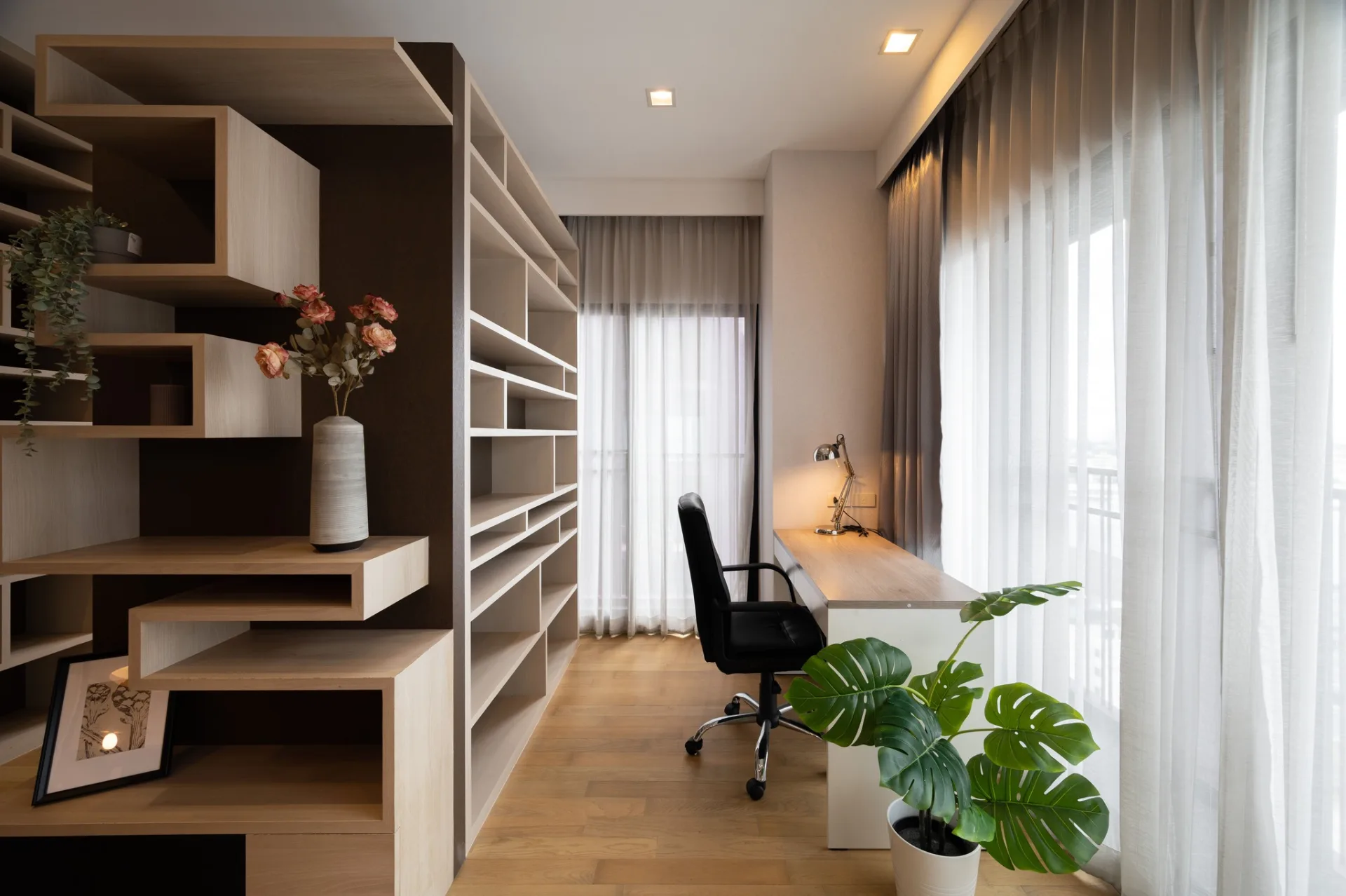 Property photos for Noble Reveal
