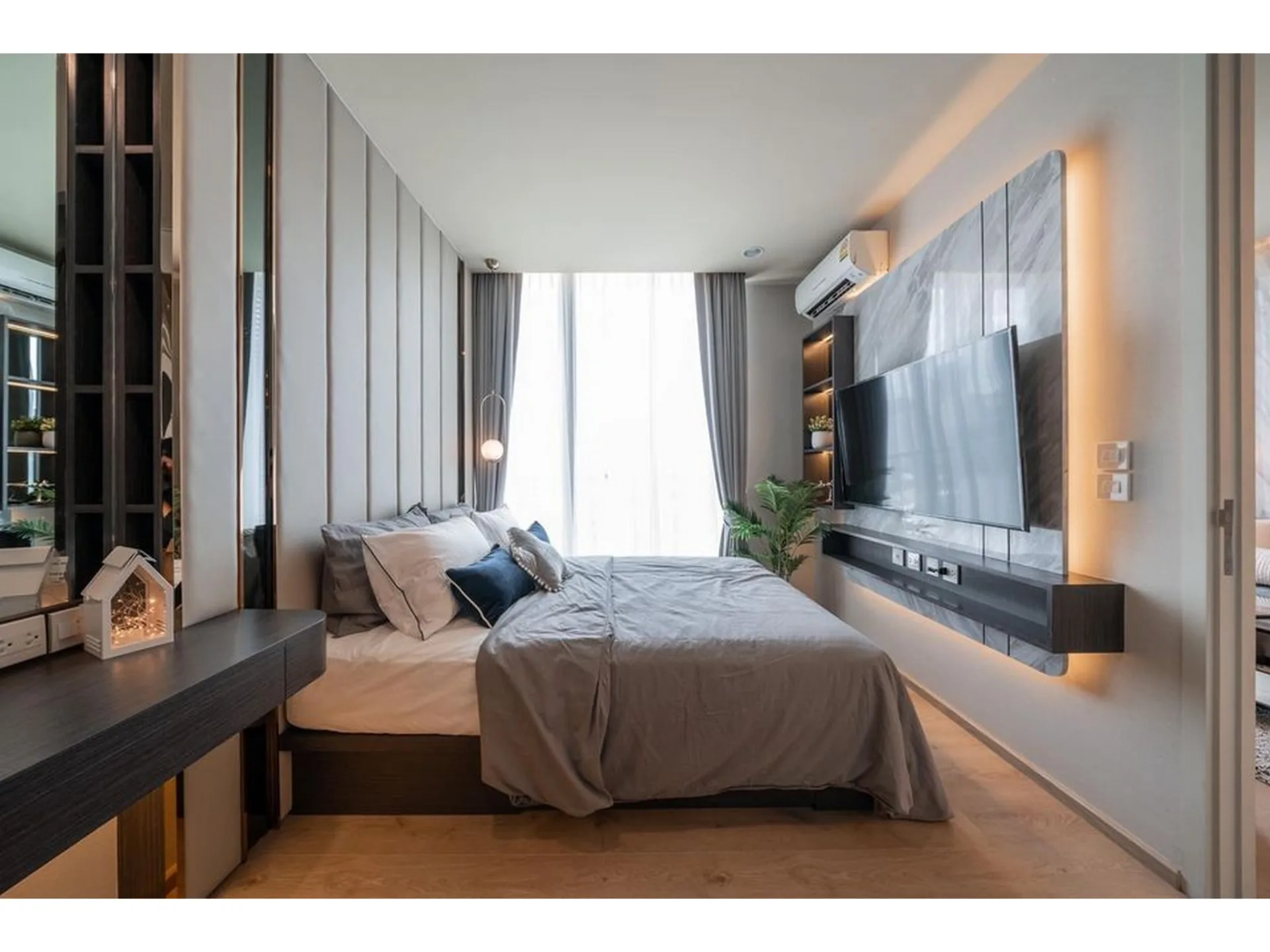 Property photos for Noble Recole