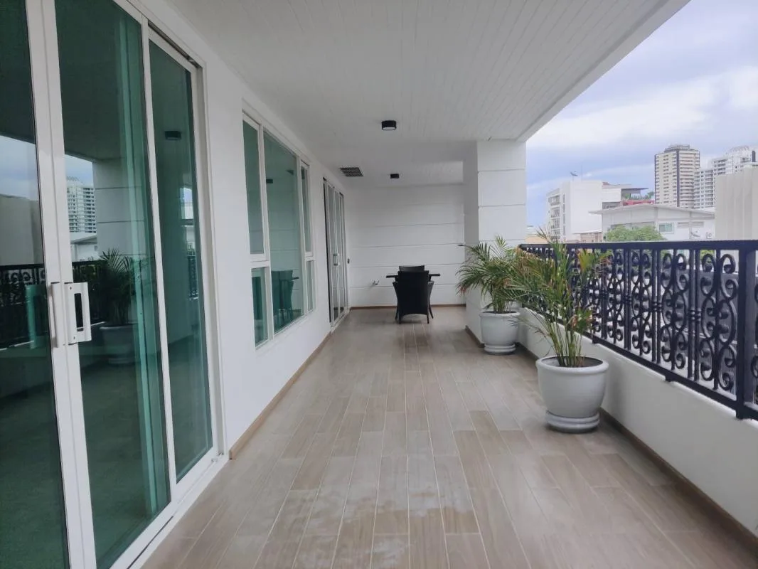 Property photos for Gm Residence Ekkamai 18