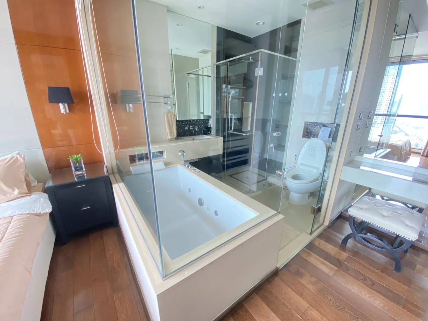 Property photos for The Address Sukhumvit 28