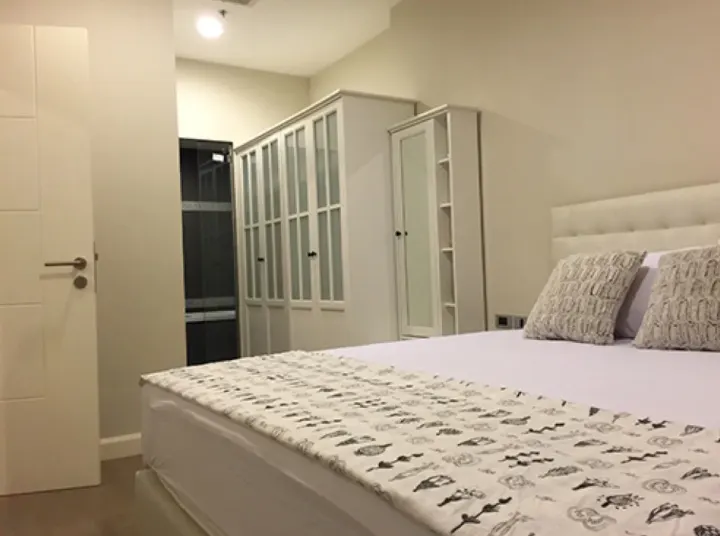 Property photos for The Crest Sukhumvit 34