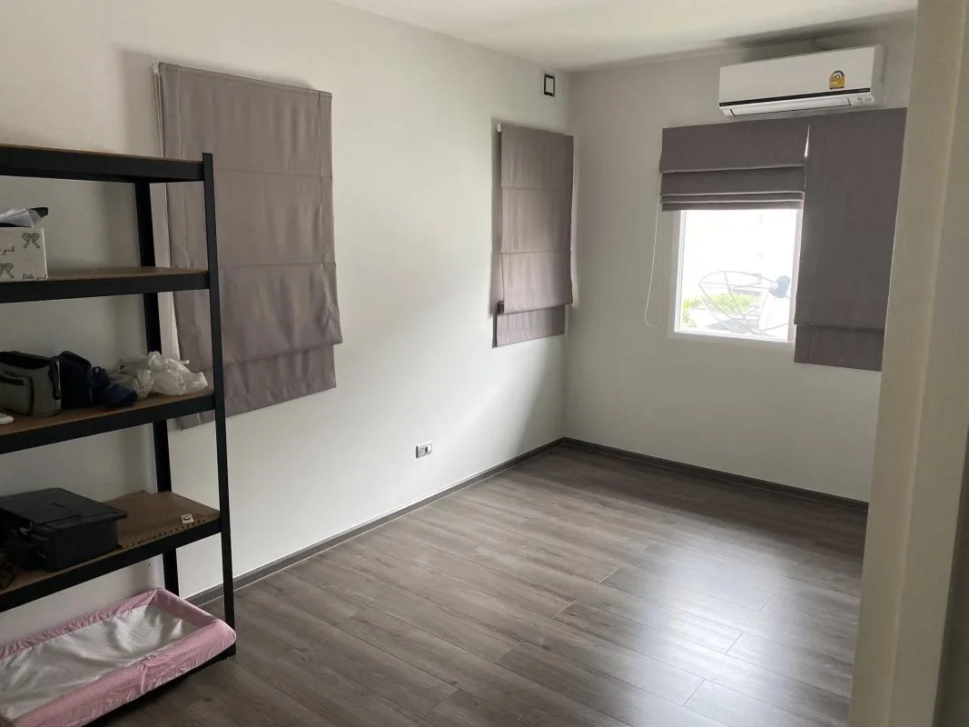 Property photos for Mantana Onnut-Wongwaen 5