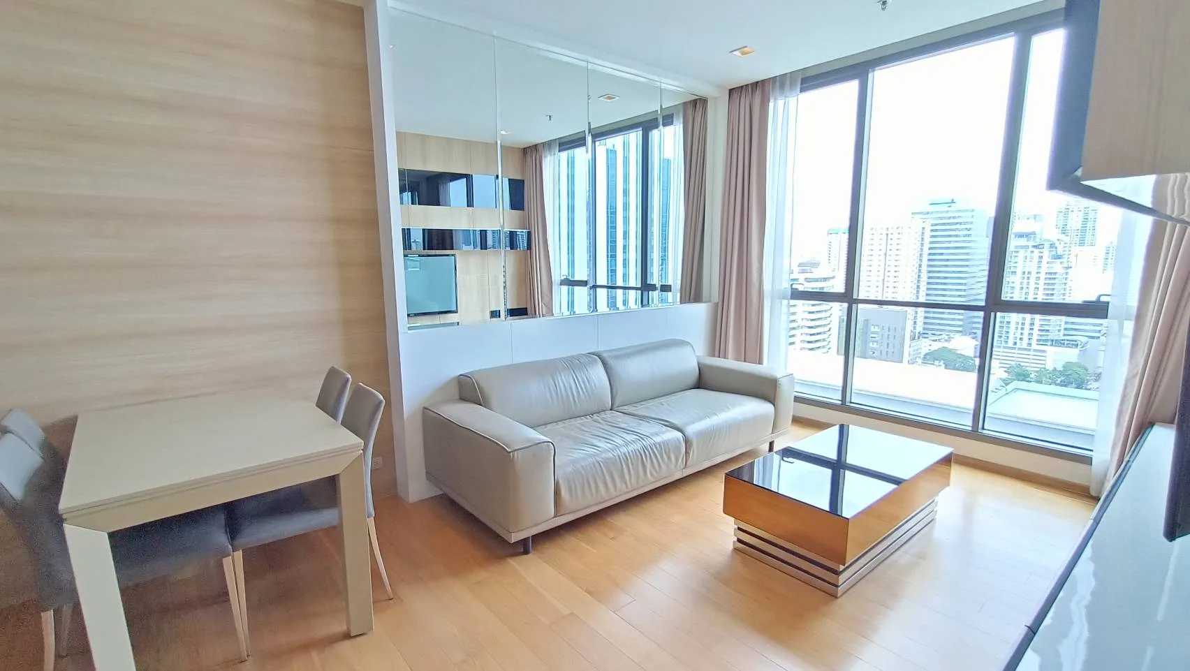 Property photos for Hyde Sukhumvit 13