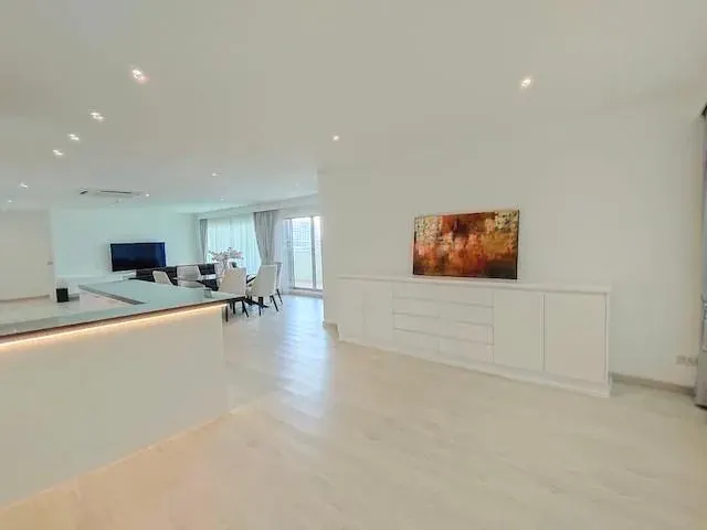 Property photos for Silom Condominium