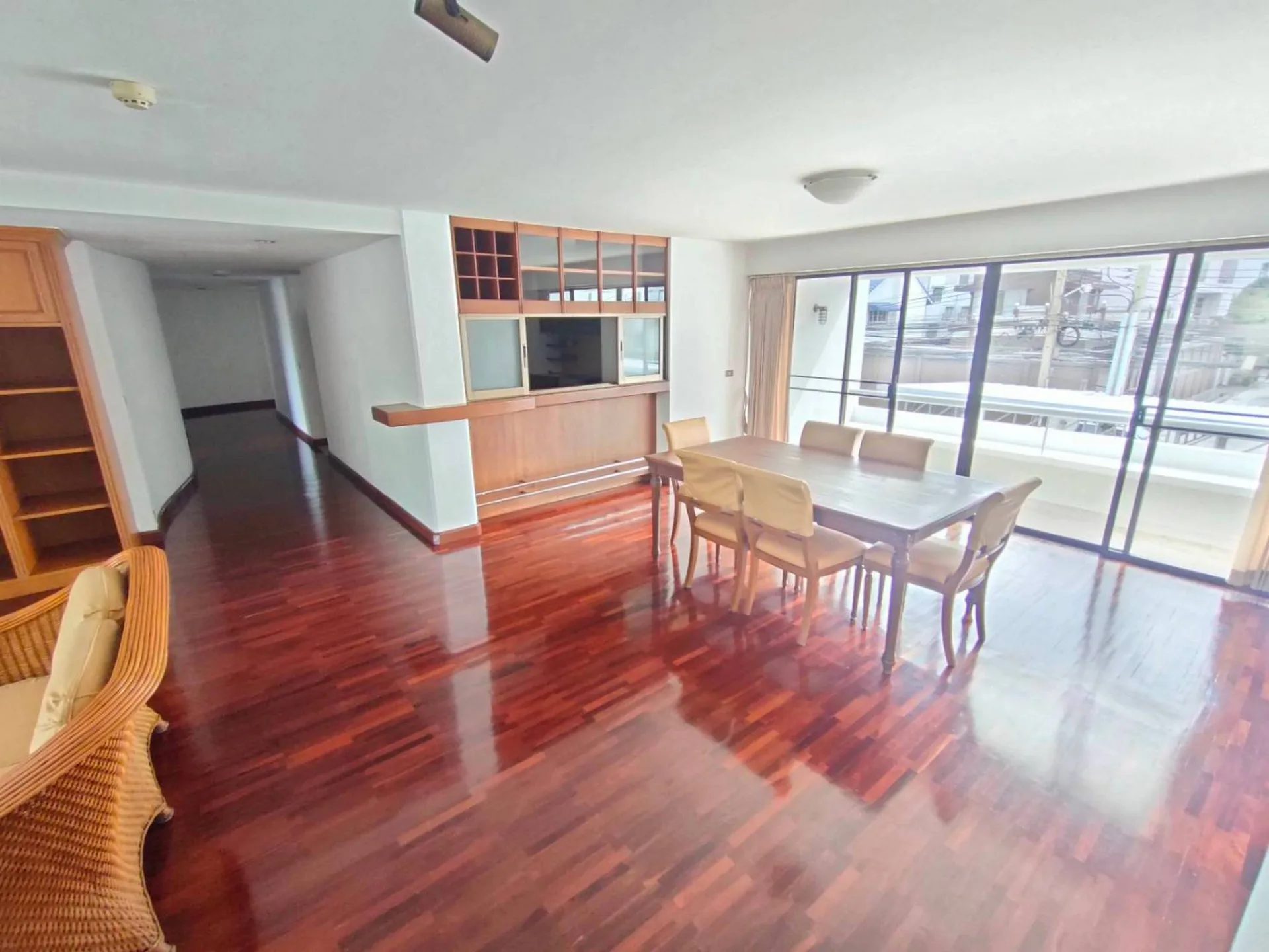 Property photos for Sripat Court Apartment