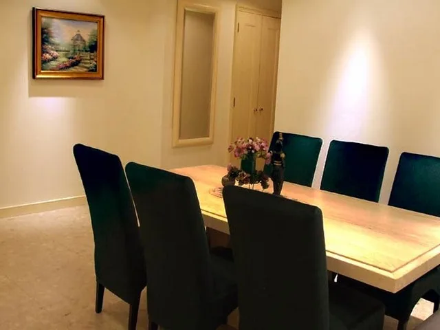 Property photos for Hampton Thonglor 10