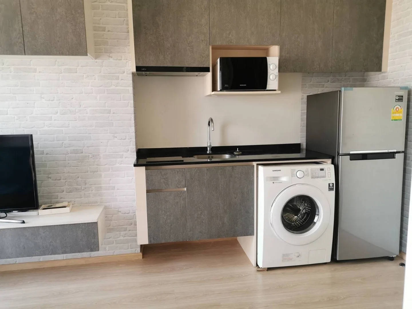 Property photos for Noble Revolve