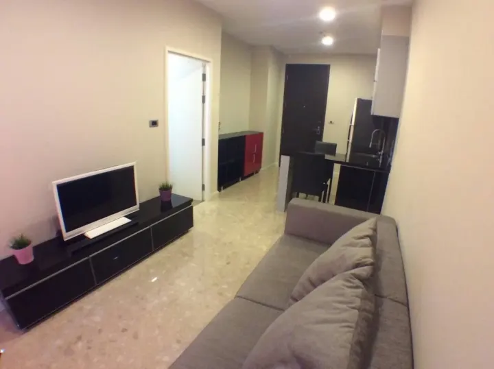Property photos for The Crest Sukhumvit 34